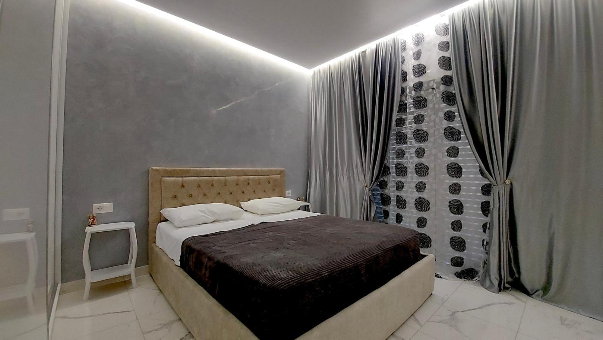 Beni 'S Apartments Sarande Luaran gambar