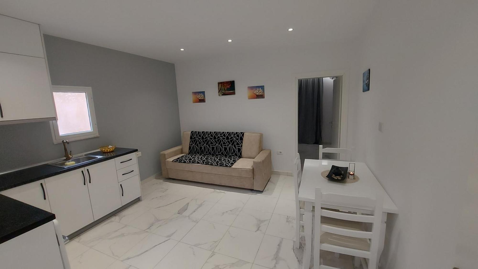 Beni 'S Apartments Sarande Luaran gambar